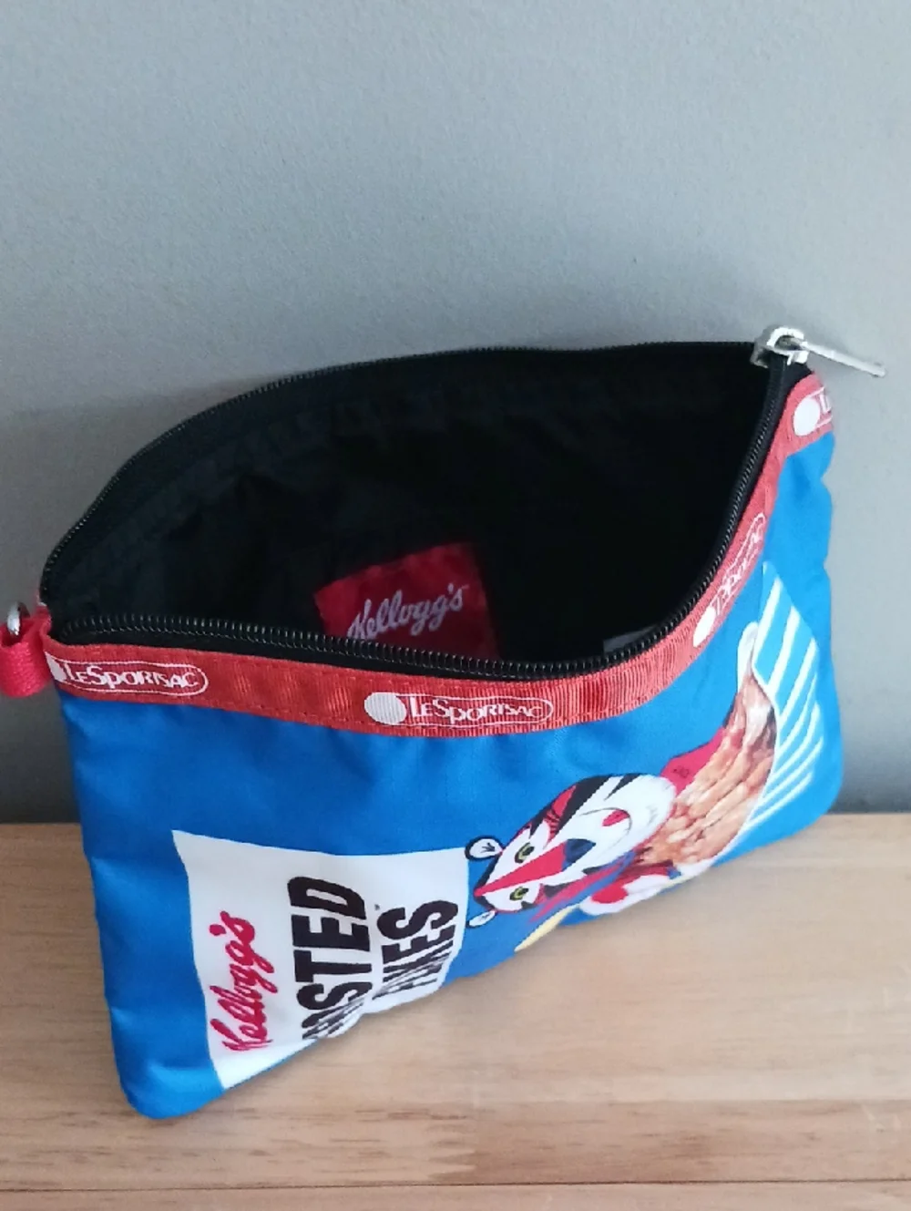 LeSportsac x Kellogg's Frosted Flakes Nylon Zipper Pouch - Picture 5 of 10